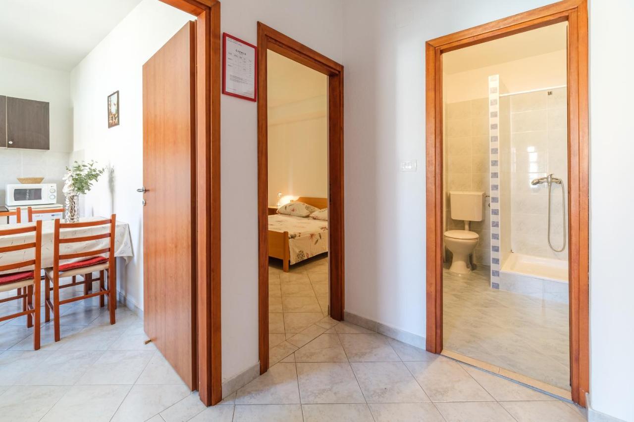 Beach Paradise Apartments Podstrana Exterior foto