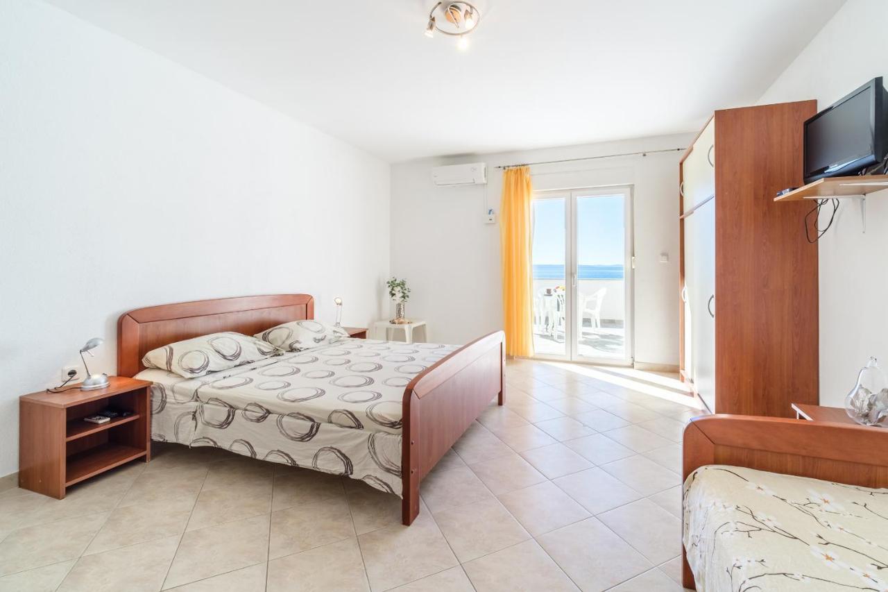 Beach Paradise Apartments Podstrana Exterior foto